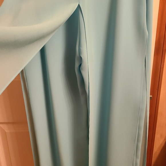 Ladies Slacks Worn 1 time! - Picture 2 of 4